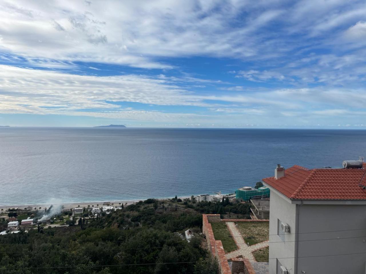 Guesthouse Mateo Dhërmi Zewnętrze zdjęcie